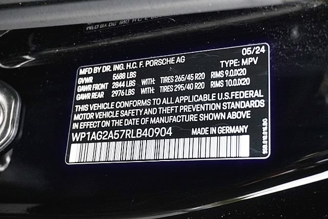 Used 2024 Porsche Macan S w/ Premium Plus Package AWD/4WD image 43