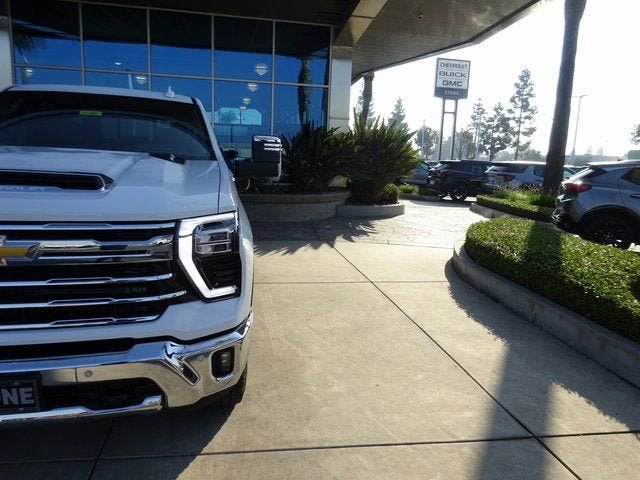 New 2026 Chevrolet Silverado 2500 LTZ w/ LTZ Premium Package AWD/4WD image 33