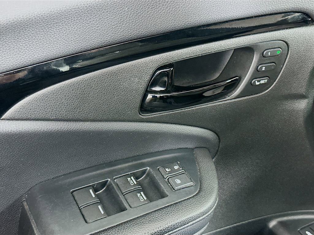 Used 2022 Honda Passport Elite image 18