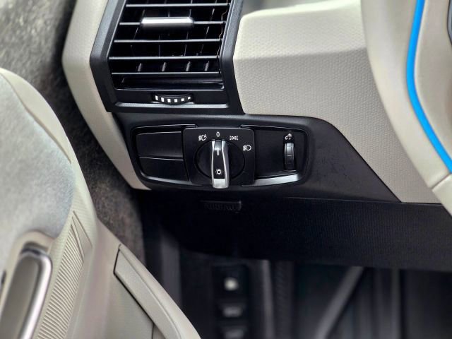 Used 2015 BMW i3 w/ Range Extender RWD image 16
