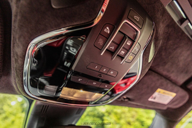 Used 2022 Maserati Quattroporte Trofeo RWD image 46