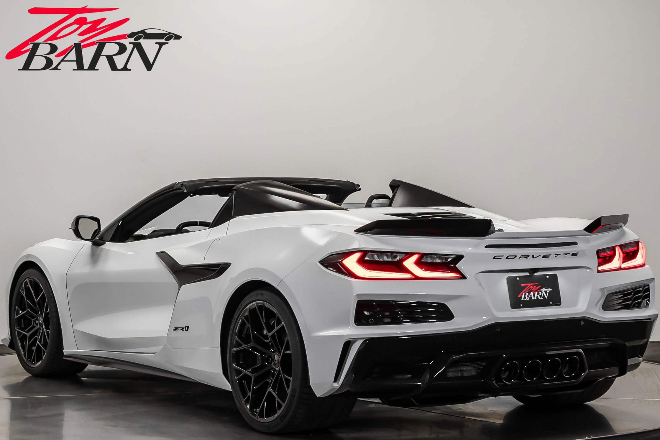 Used 2025 Chevrolet Corvette ZR1 w/ Stealth Interior Trim Package image 3
