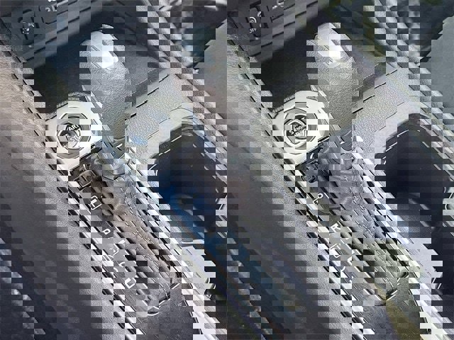 Certified 2024 Nissan Sentra SV image 16