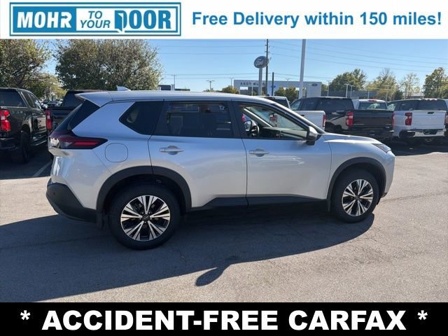 Used 2022 Nissan Rogue SV image 3