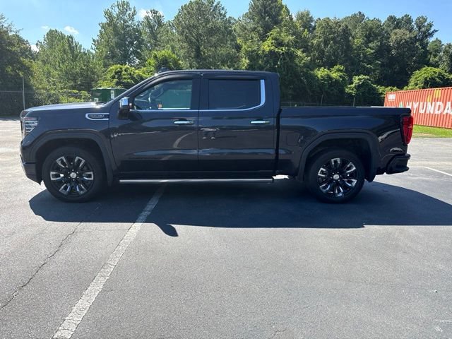 Used 2023 GMC Sierra 1500 Denali w/ Denali Reserve Package AWD/4WD image 2