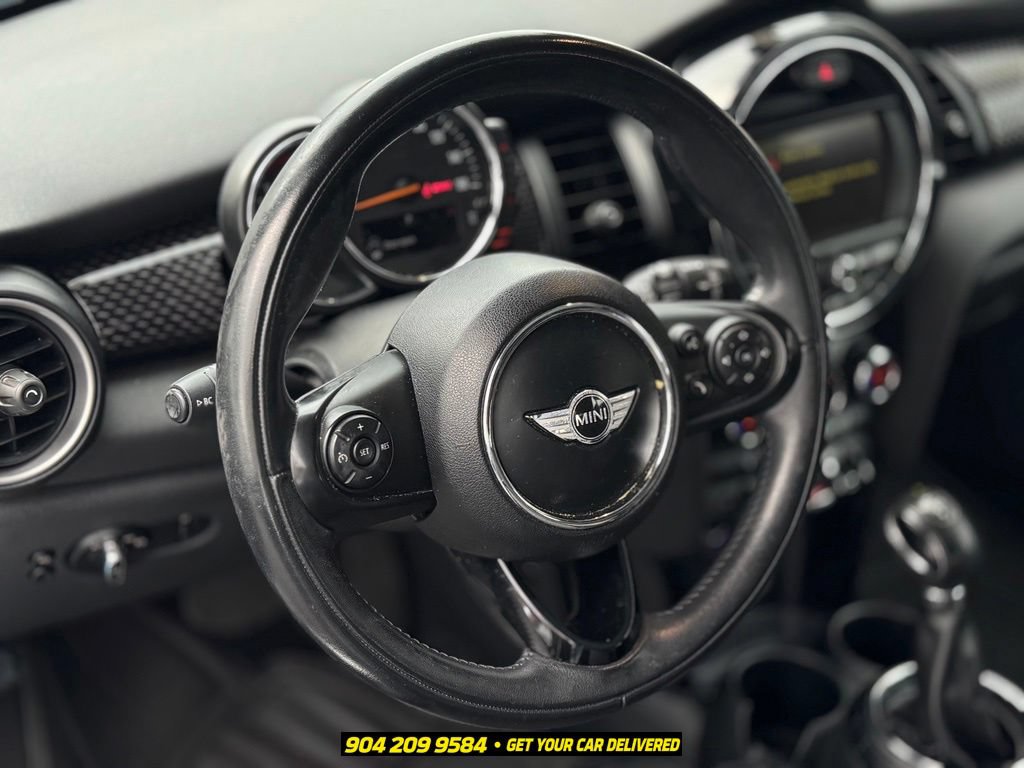 Used 2015 MINI Cooper S FWD image 9