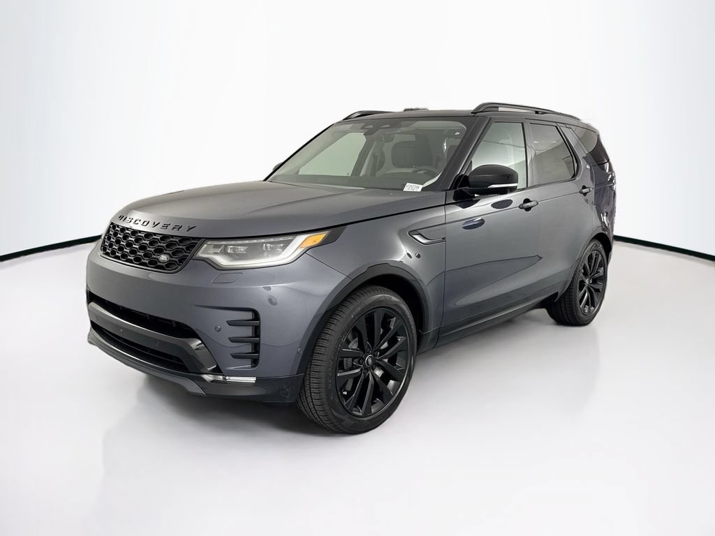 New 2026 Land Rover Discovery Dynamic SE