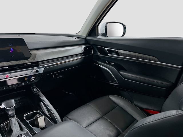 Certified 2024 Kia Telluride SX image 25