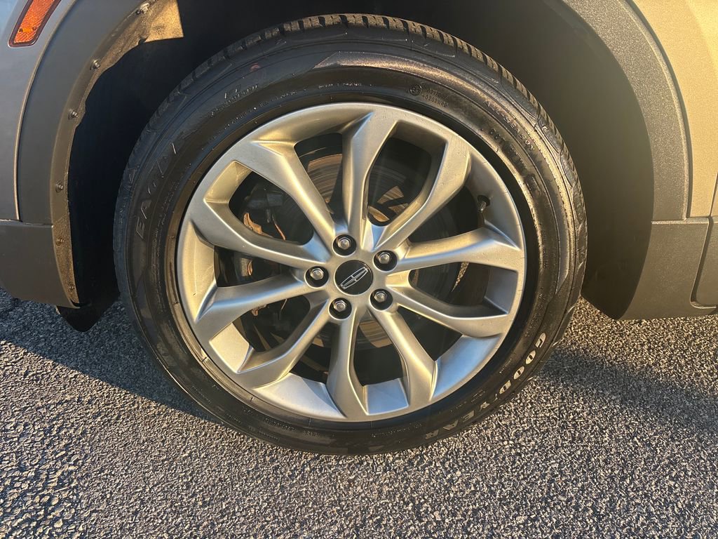 Used 2016 Lincoln MKC Select image 31