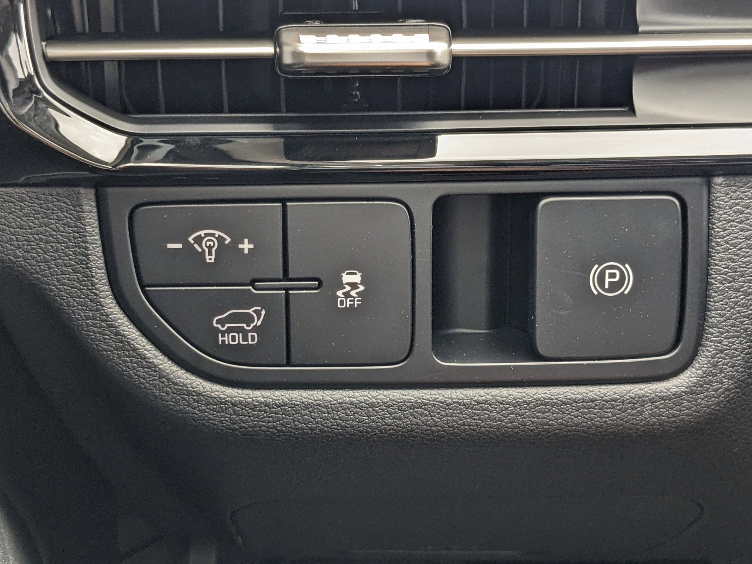 New 2026 Kia Sportage SX image 31