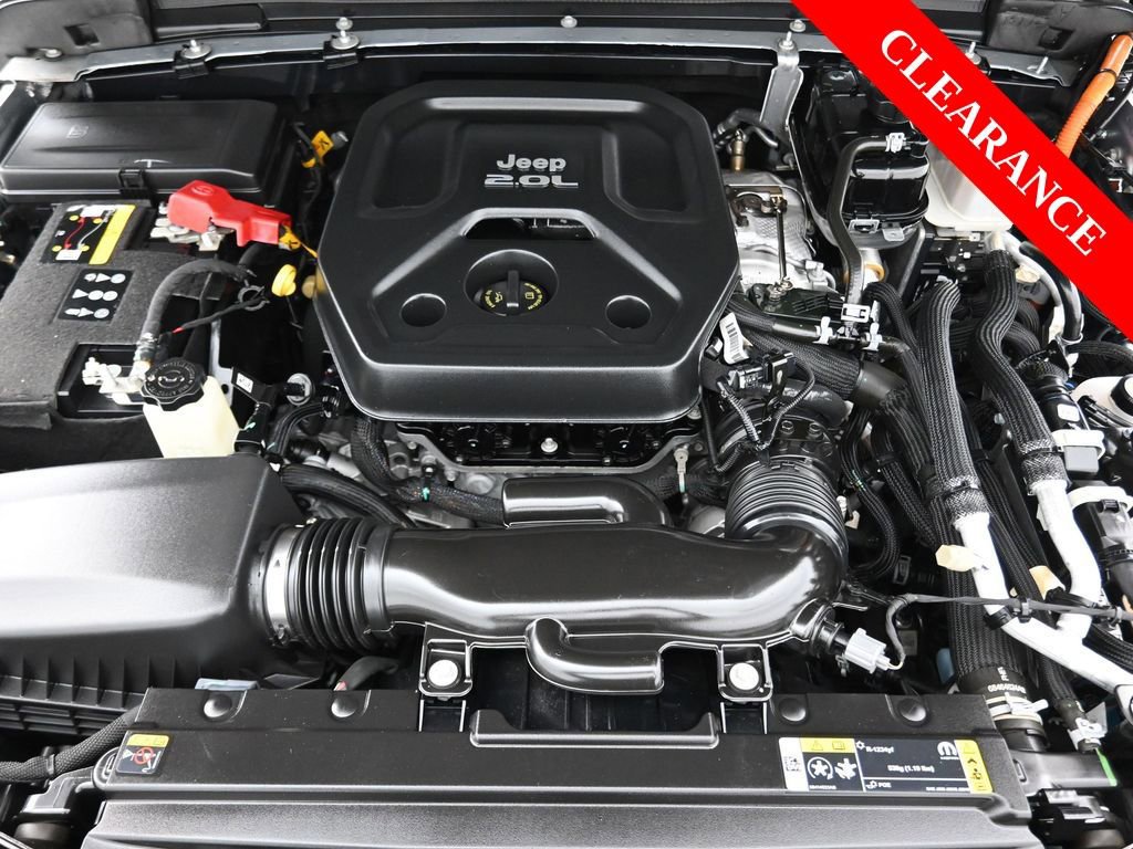 Used 2022 Jeep Wrangler Unlimited Sahara image 11