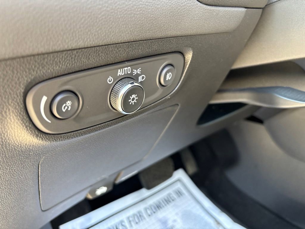 Used 2023 Buick Encore GX Preferred w/ Cold Weather Comfort Package AWD/4WD image 19