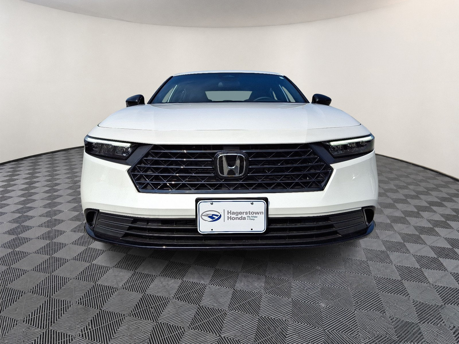Used 2026 Honda Accord Sport image 2
