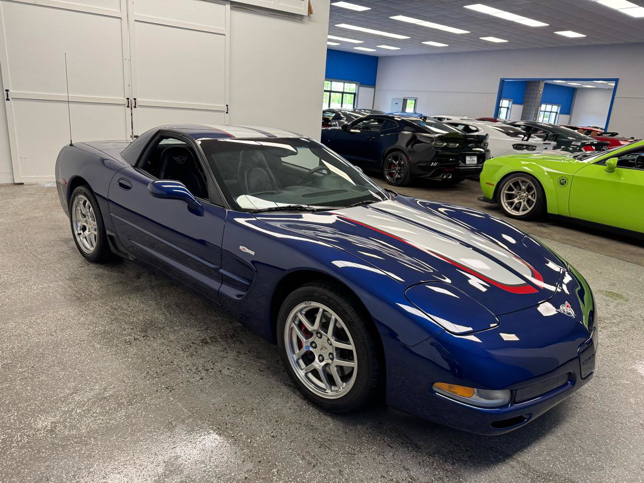 Used 2004 Chevrolet Corvette Z06 w/ Z06 Preferred Equipment Group RWD image 5
