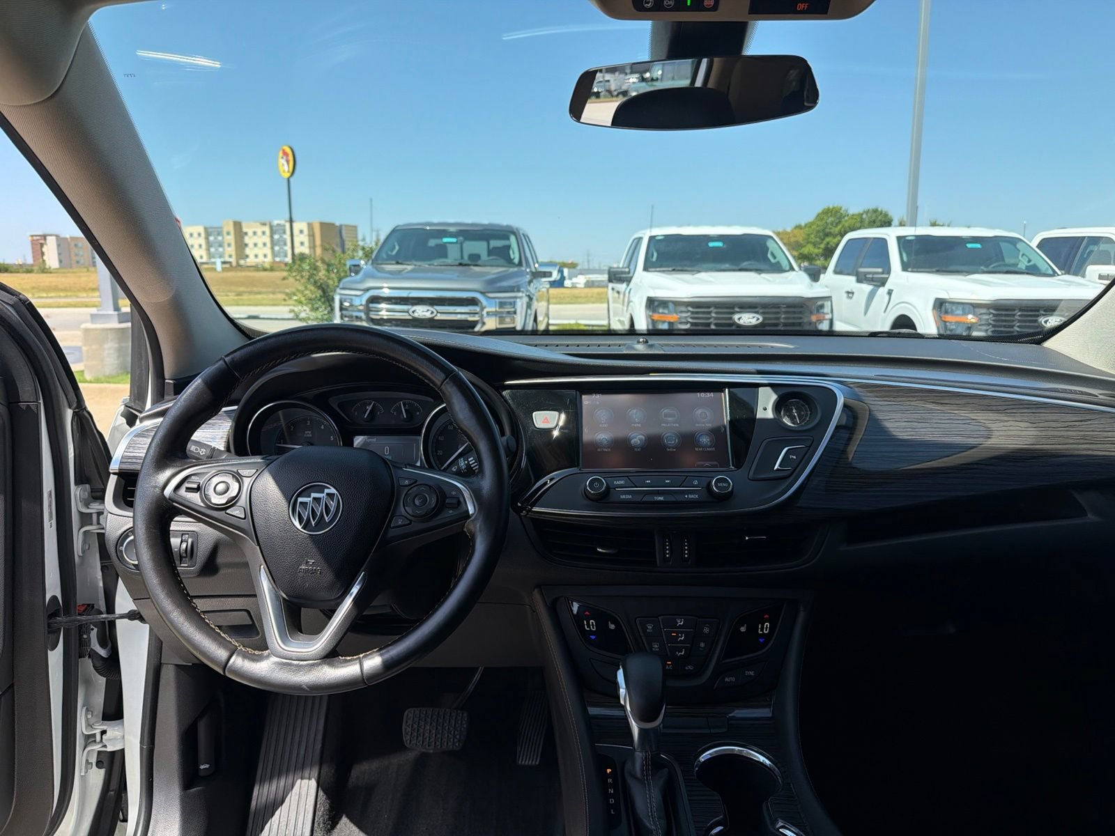 Used 2017 Buick Envision Essence FWD image 22