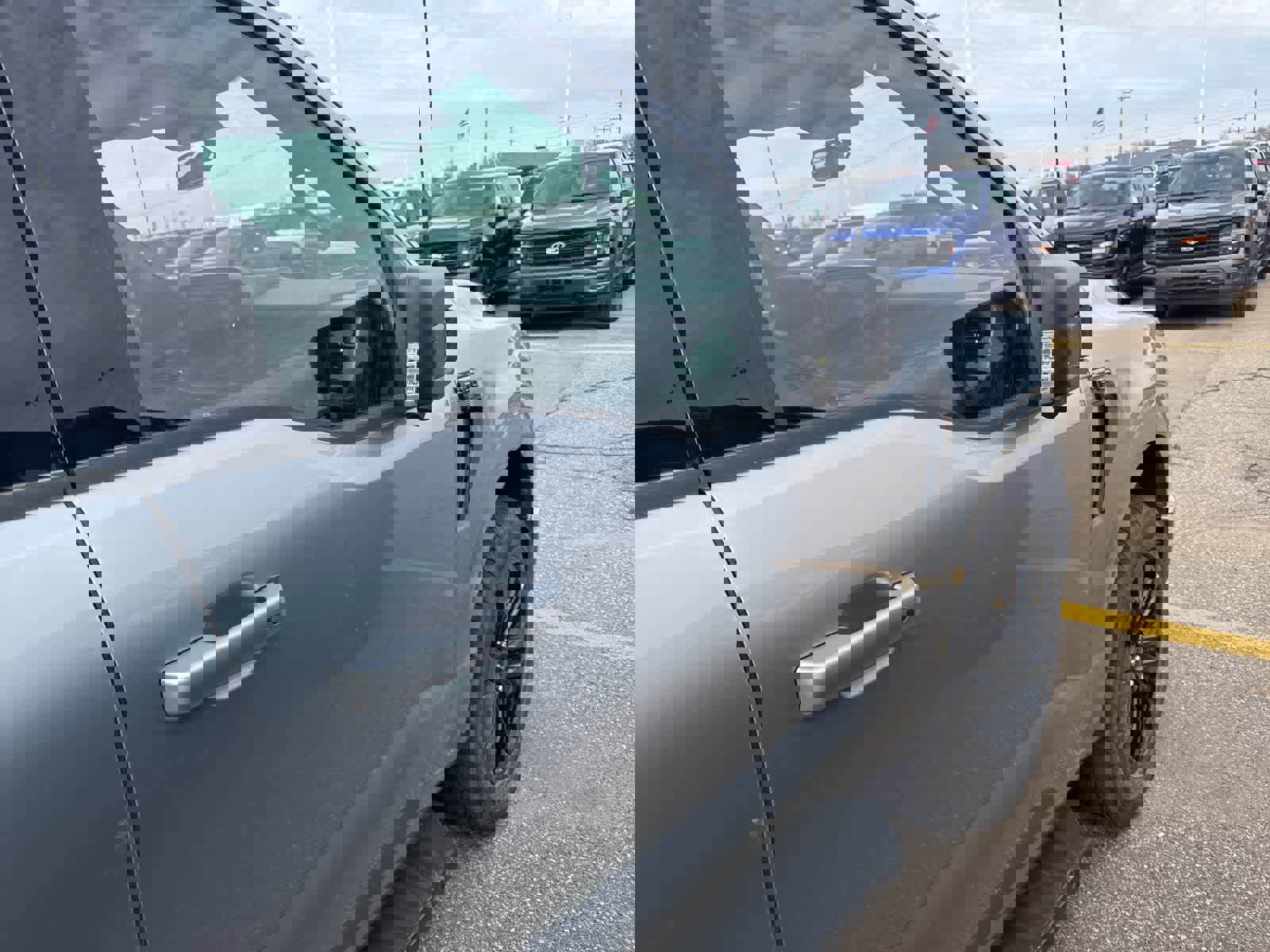 New 2026 Ford F150 XLT w/ Equipment Group 302A MID image 7