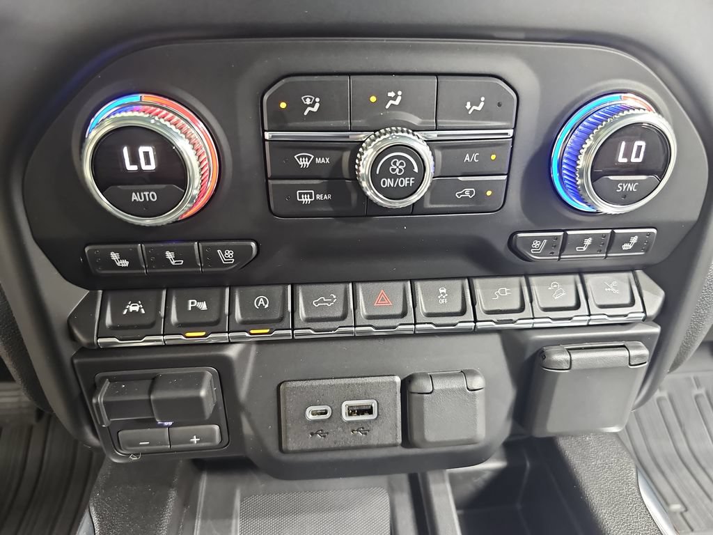 Used 2019 GMC Sierra 1500 Denali w/ Denali Ultimate Package AWD/4WD image 29