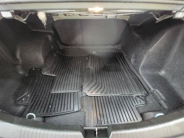 Used 2018 Chevrolet Malibu LT FWD image 10
