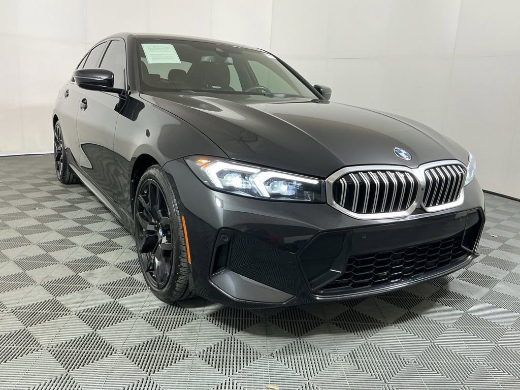Certified 2025 BMW 330i Sedan w/ M Sport Package RWD image 4