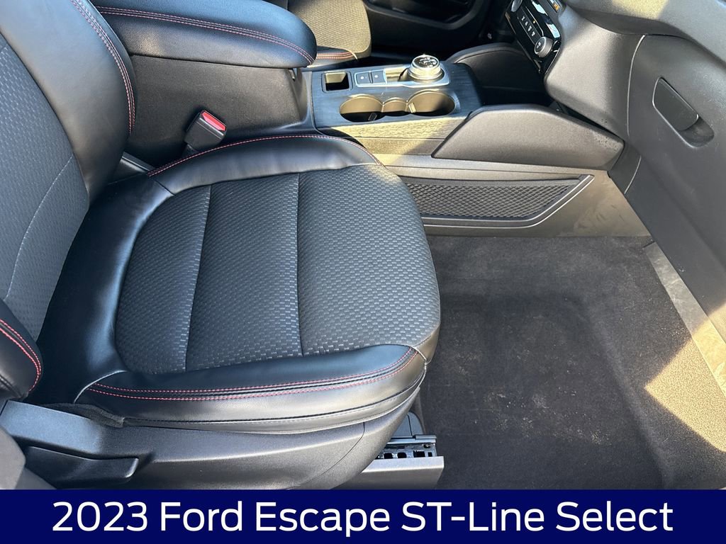Used 2023 Ford Escape ST-Line Select w/ Tech Pack #1 image 13