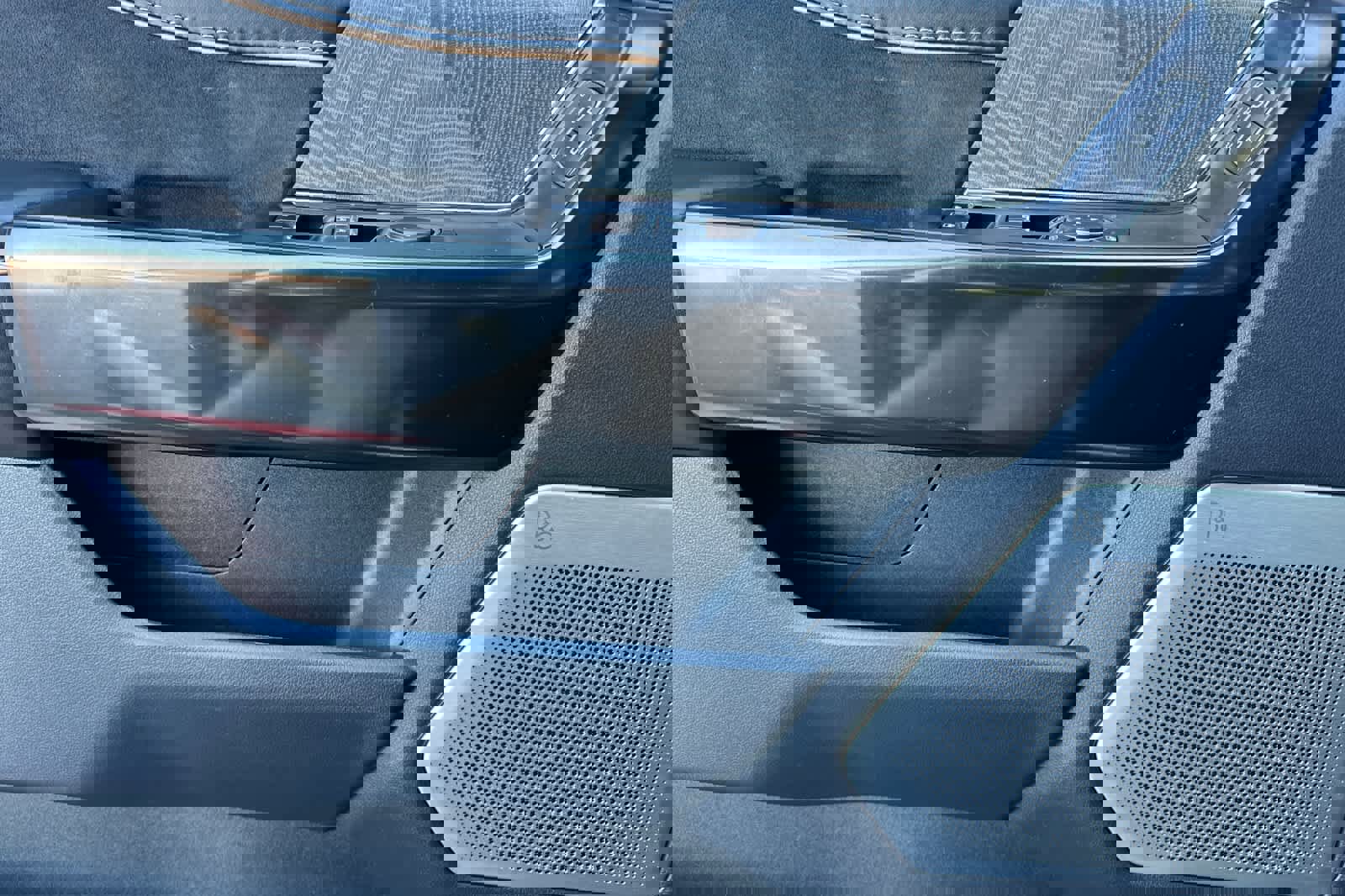 Certified 2022 Ford F150 Platinum w/ Equipment Group 701A High image 12