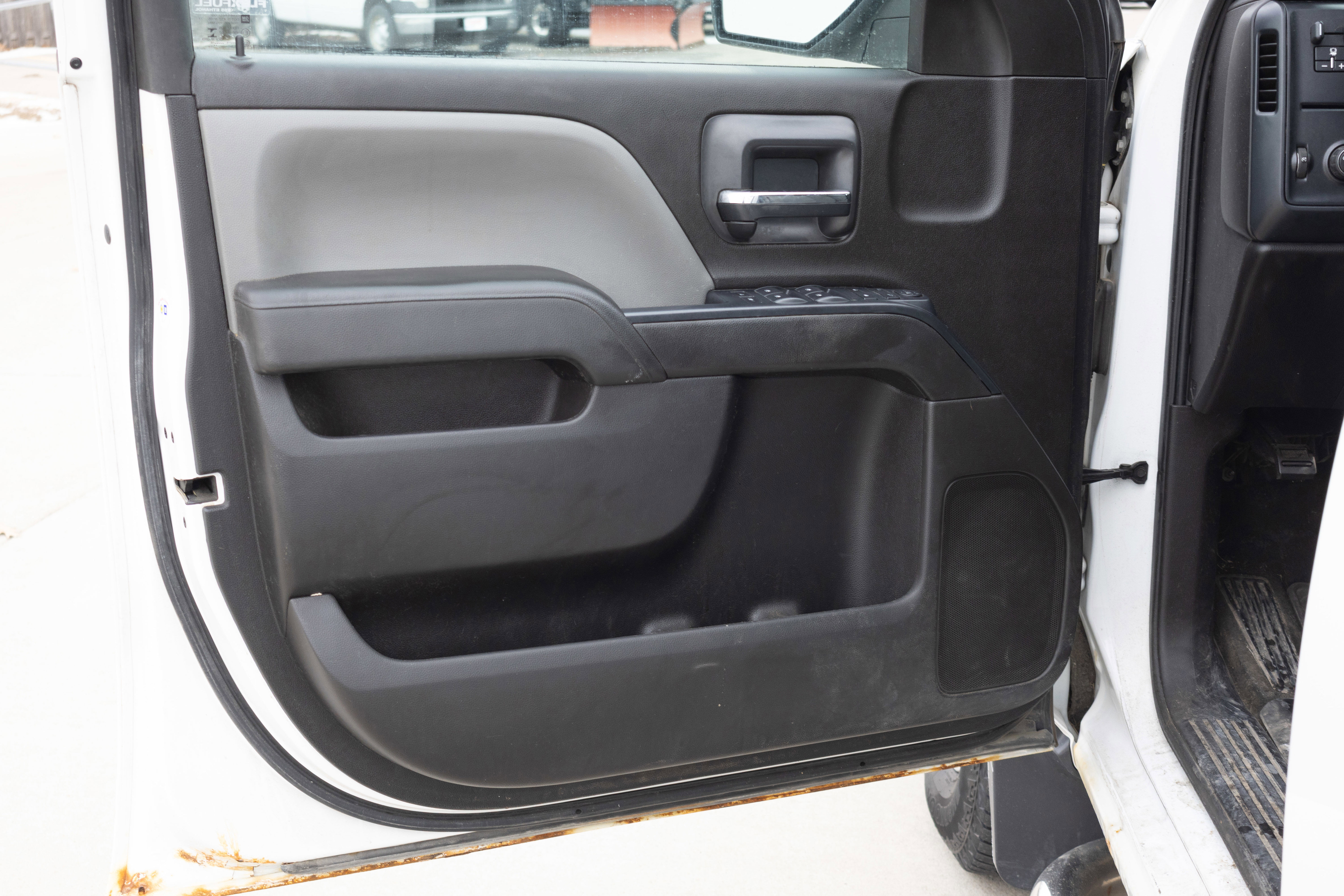 Used 2016 Chevrolet Silverado 1500 Custom w/ Custom Convenience Package image 9