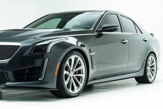Used 2018 Cadillac CTS V w/ Carbon Fiber Package RWD image 9