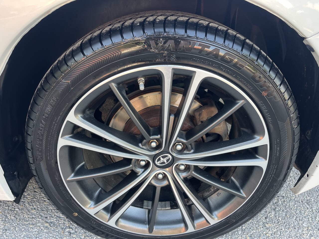 Used 2013 Scion FR-S 10 Series image 36