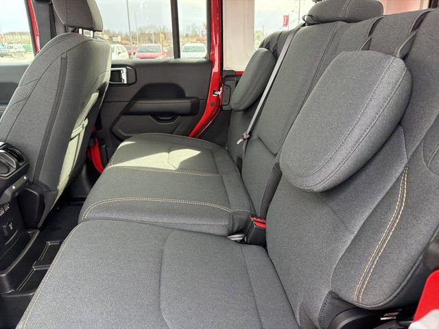 Used 2025 Jeep Wrangler Sahara 4xe image 12