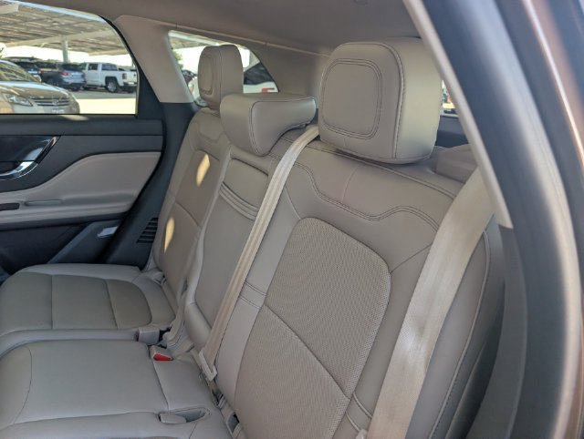 Used 2022 Lincoln Corsair Reserve AWD/4WD image 27