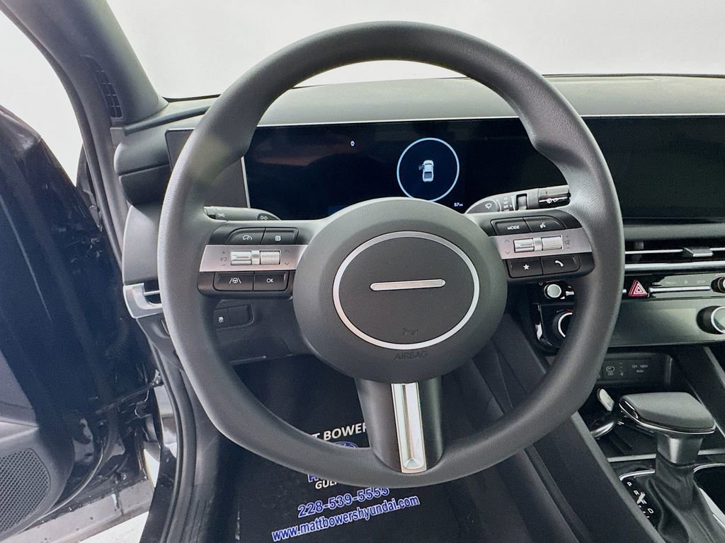 Certified 2025 Hyundai Santa Cruz SEL image 11