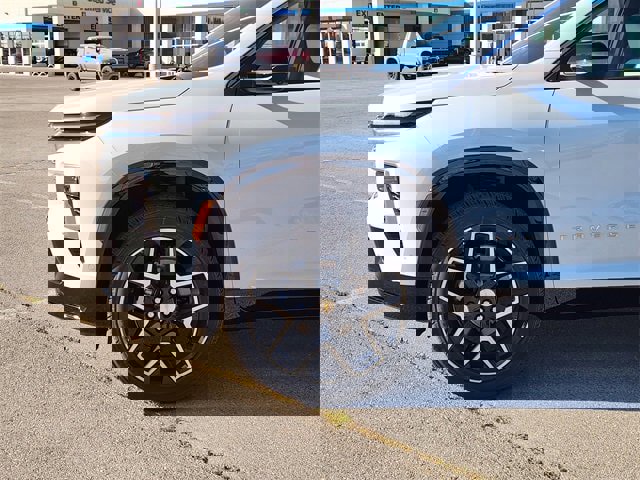 New 2026 Chevrolet Traverse High Country w/ LPO, Floor Liner Package image 8