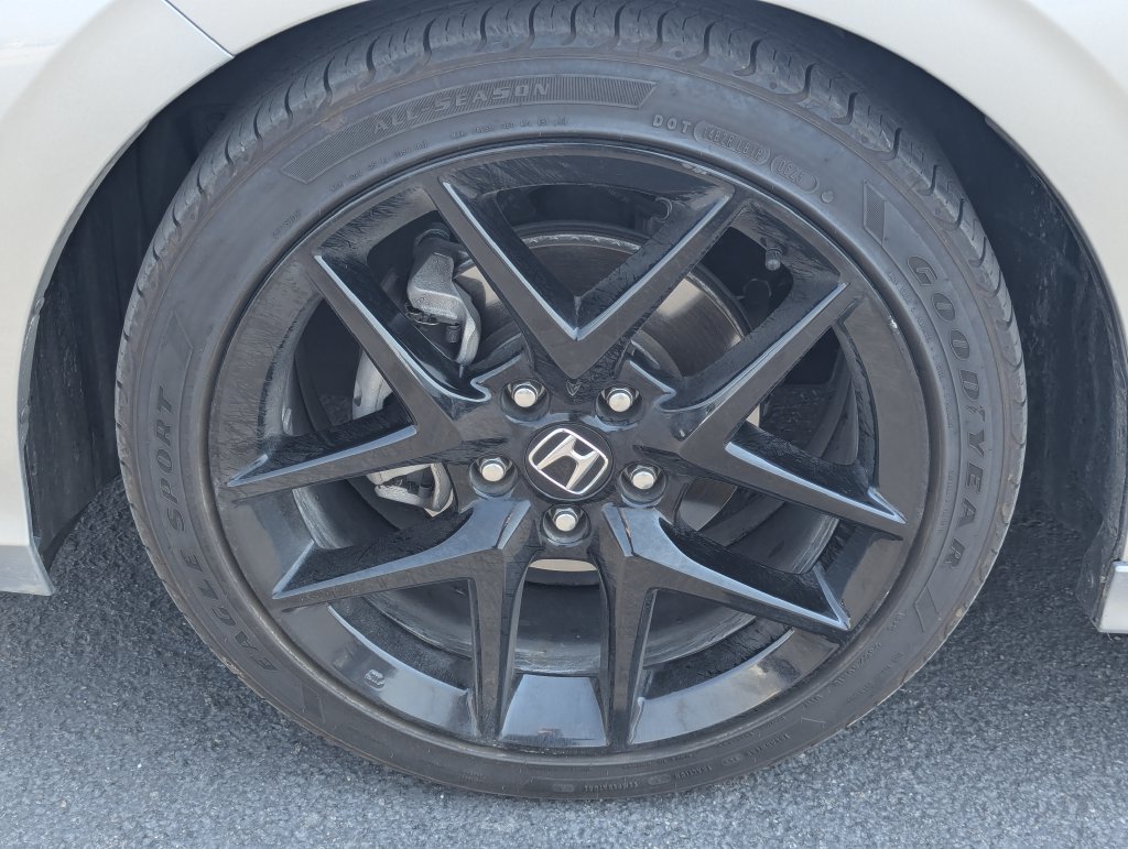 Used 2025 Honda Civic Sport image 13