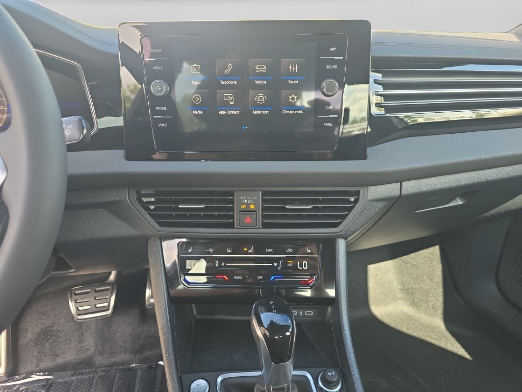 New 2027 Volkswagen Jetta Sport FWD image 12