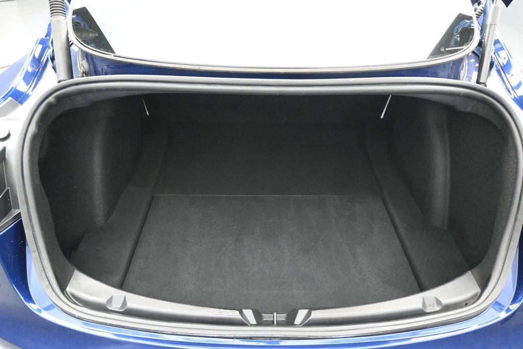 Used 2023 Tesla Model 3 Standard Range RWD image 35