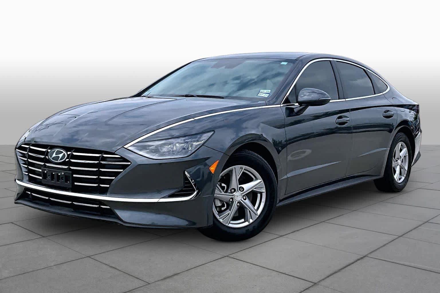 Used 2023 Hyundai Sonata SE w/ Cargo Package FWD image 1