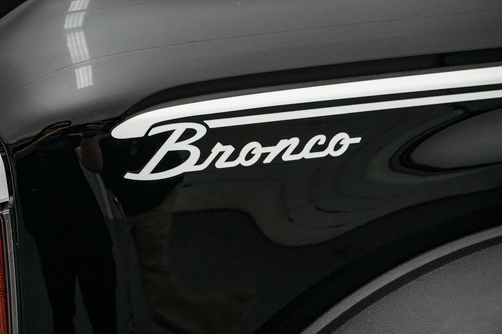 Certified 2024 Ford Bronco Heritage Edition image 12