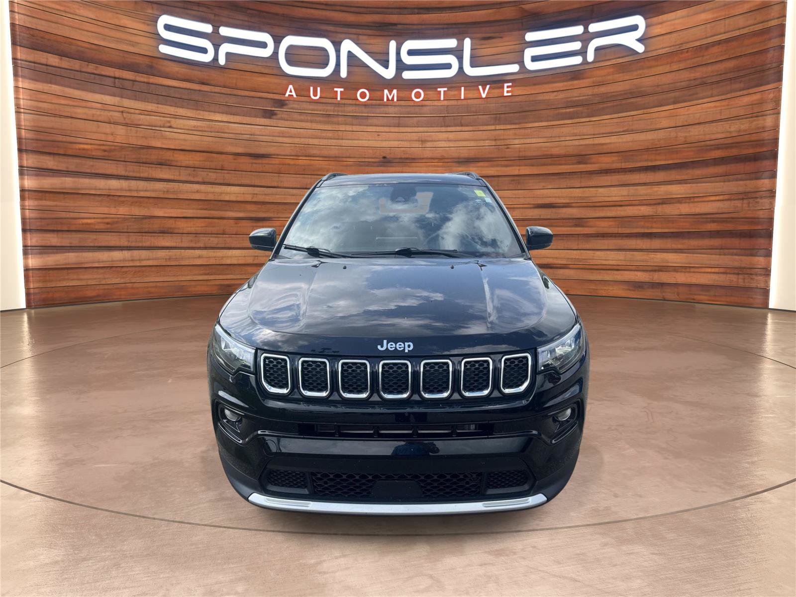 Used 2023 Jeep Compass Limited AWD/4WD image 10