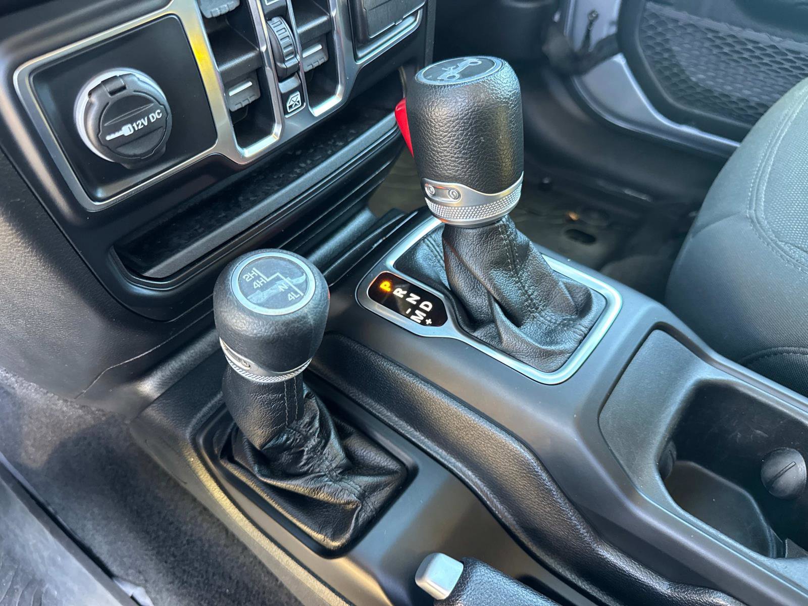 Used 2020 Jeep Wrangler Willys image 27