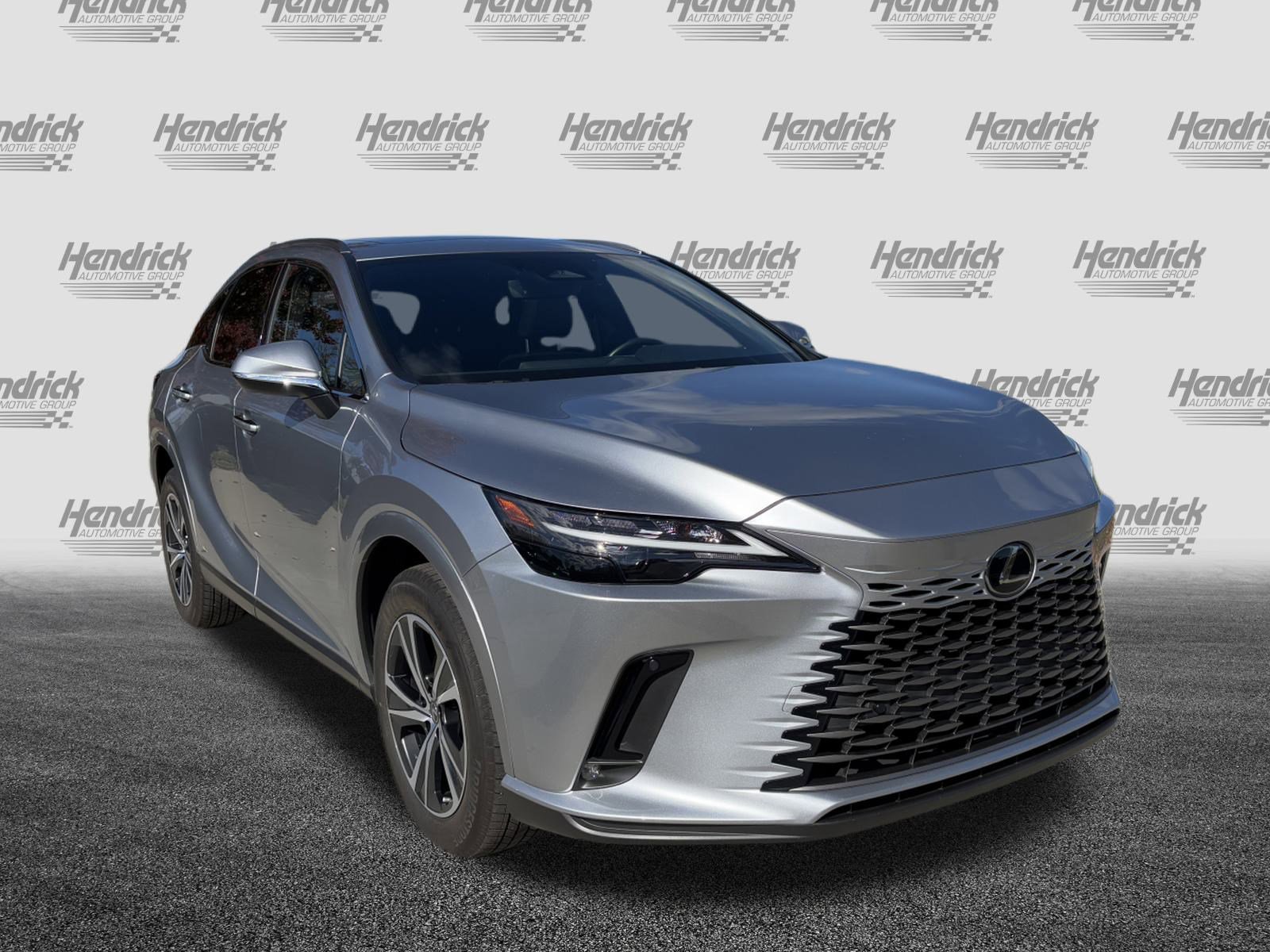 Used 2024 Lexus RX 350 Premium image 2