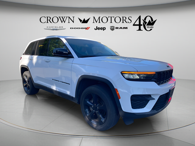 Used 2022 Jeep Grand Cherokee Altitude