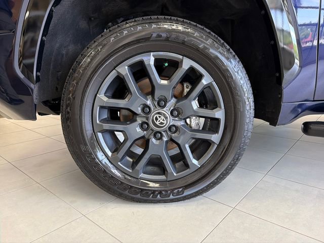 Used 2025 Toyota Tundra Platinum AWD/4WD image 29