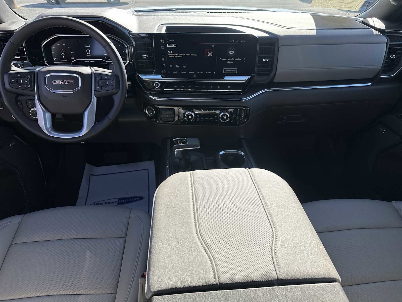 Used 2024 GMC Sierra 1500 SLT w/ SLT Premium Plus Package image 11