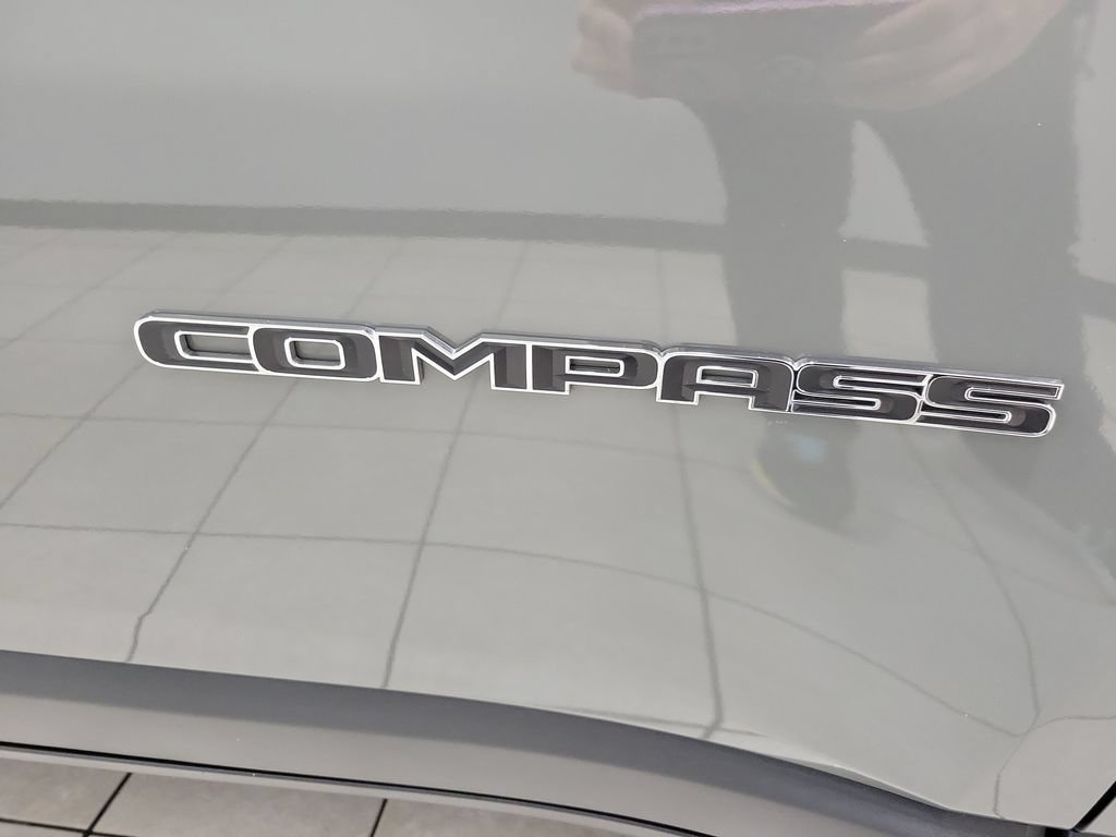 Certified 2023 Jeep Compass Latitude AWD/4WD image 24