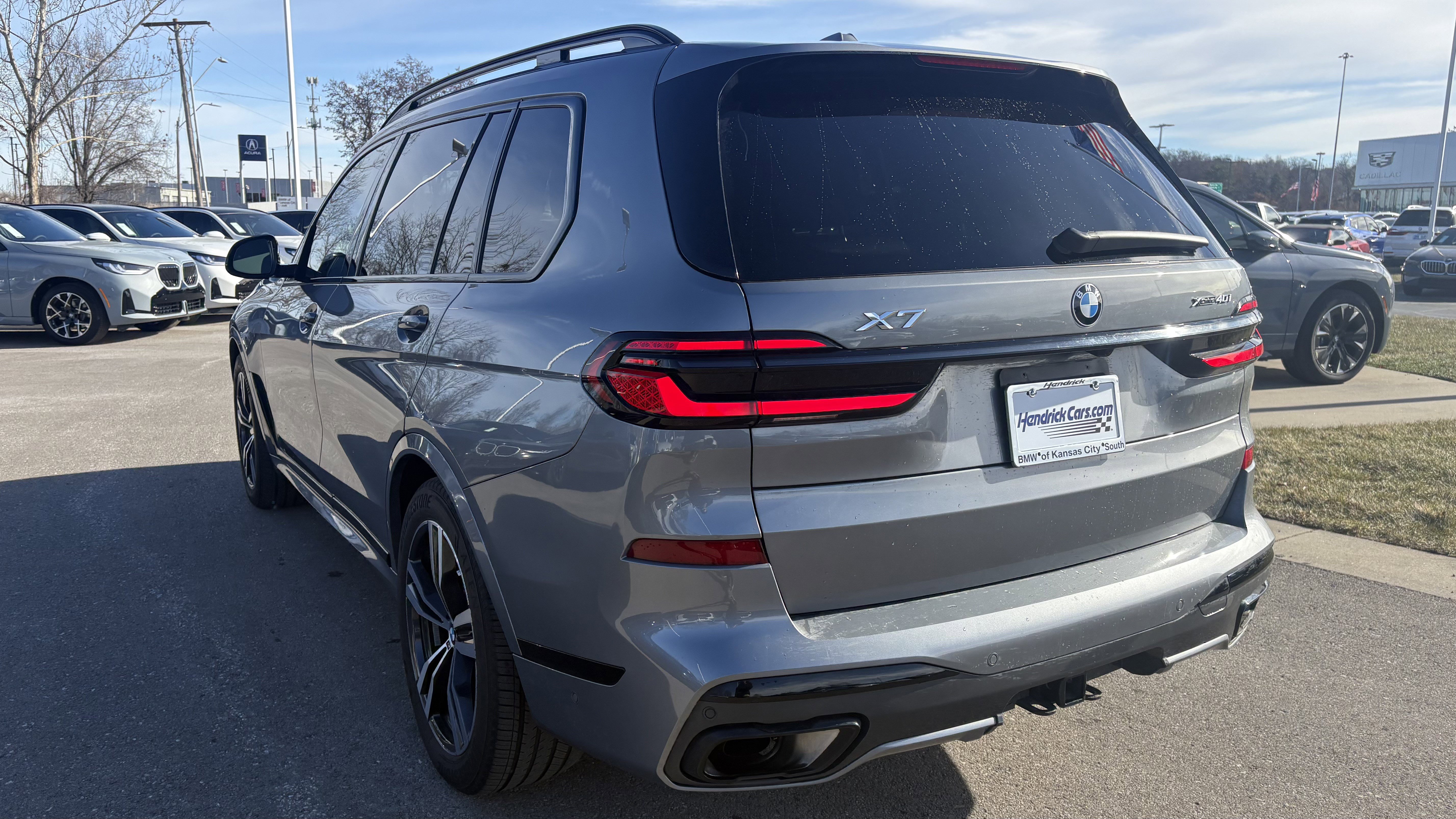 Used 2024 BMW X7 xDrive40i w/ M Sport Package image 8
