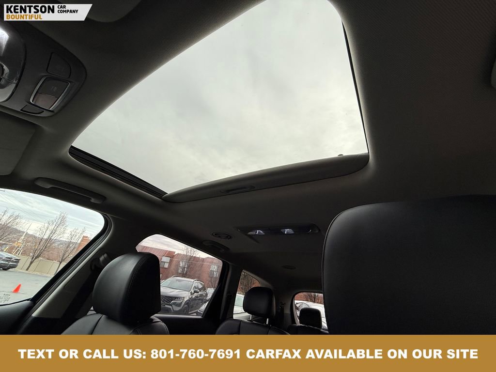 Used 2025 Kia Telluride S image 31