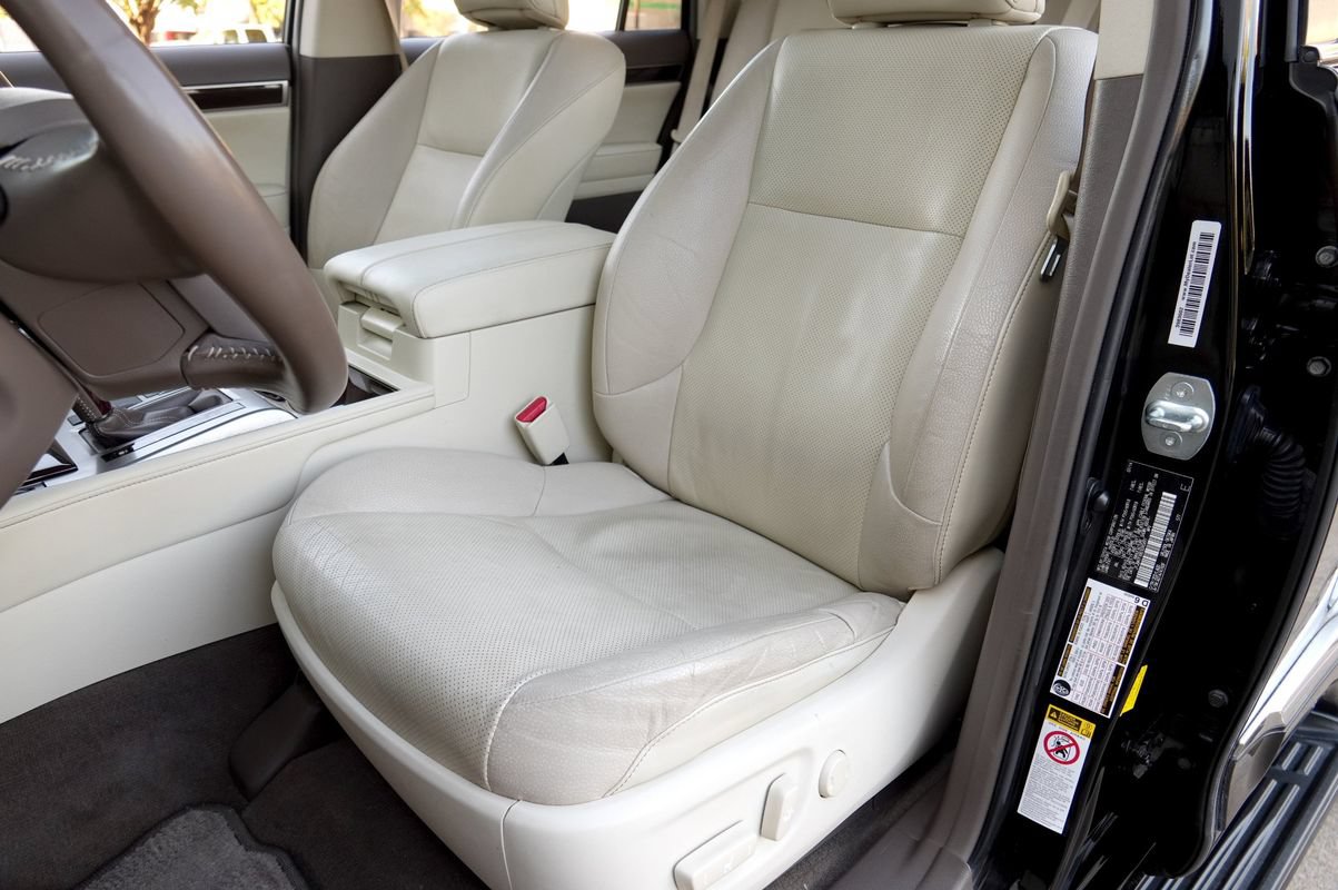 Used 2014 Lexus GX 460 w/ Premium Package AWD/4WD image 6
