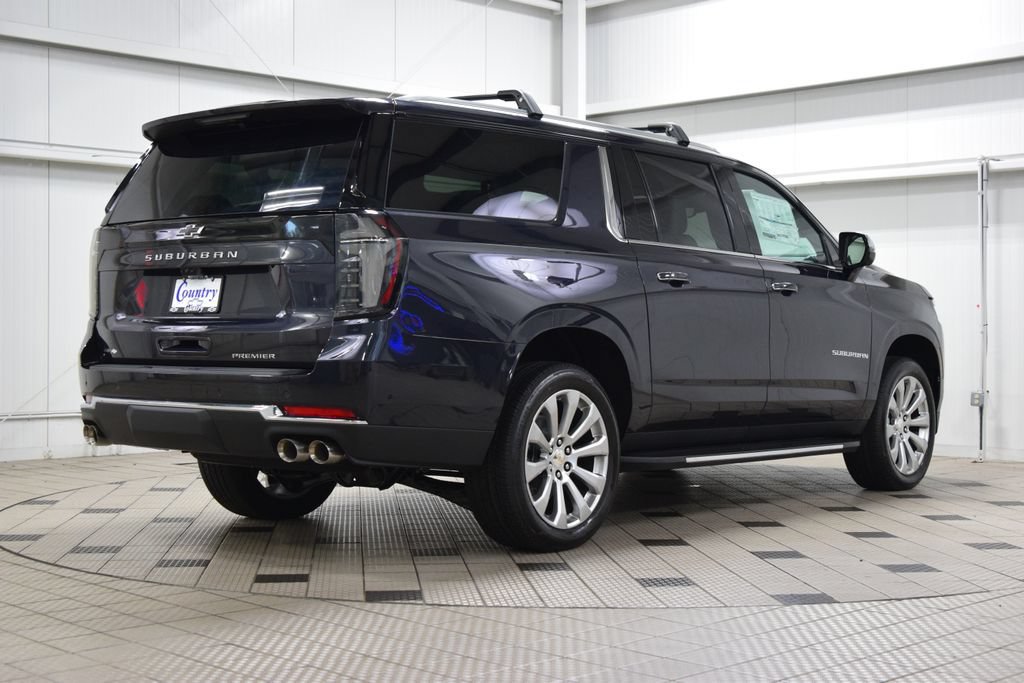 New 2026 Chevrolet Suburban Premier AWD/4WD image 8