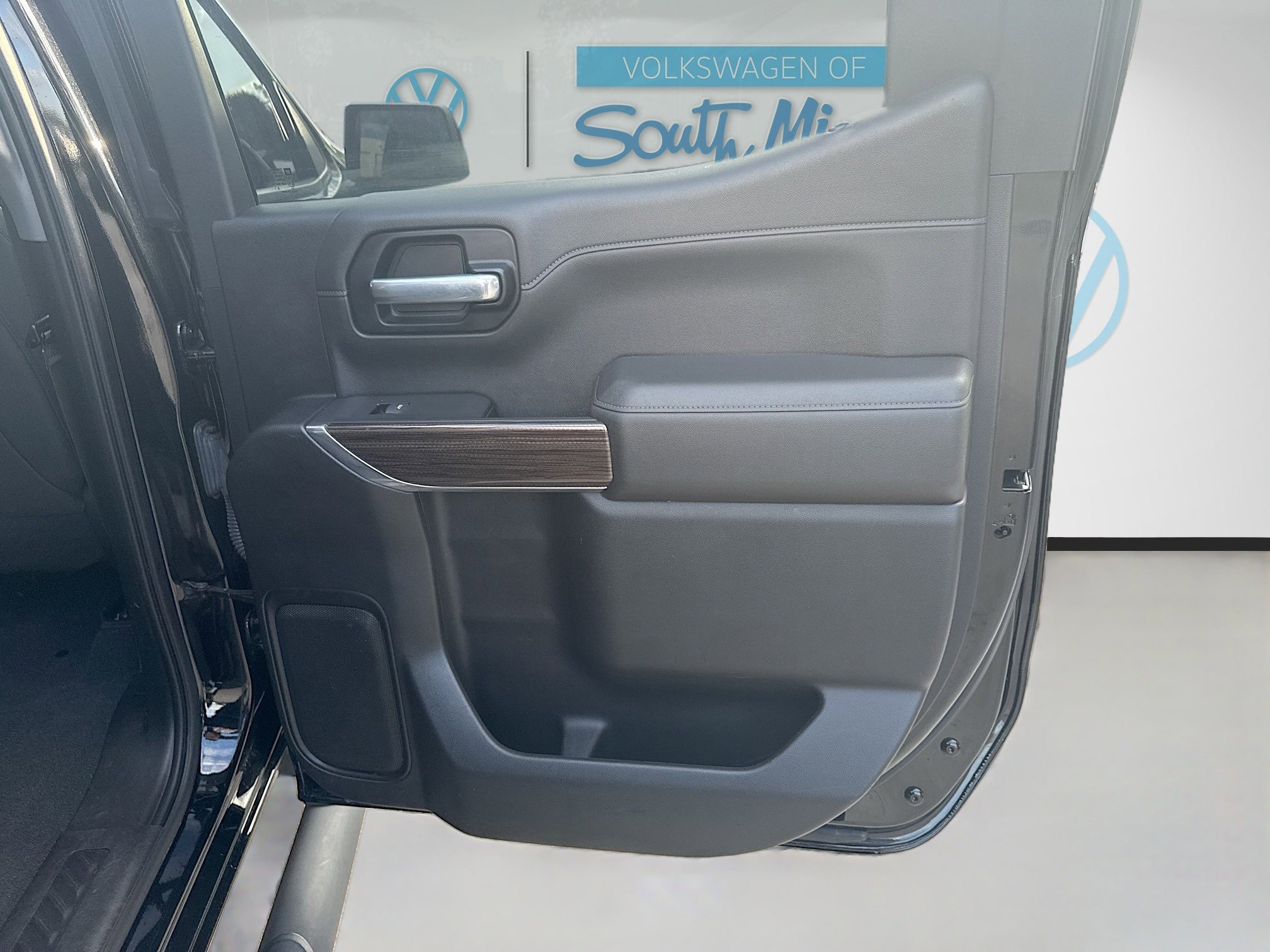 Used 2021 Chevrolet Silverado 1500 RST image 30