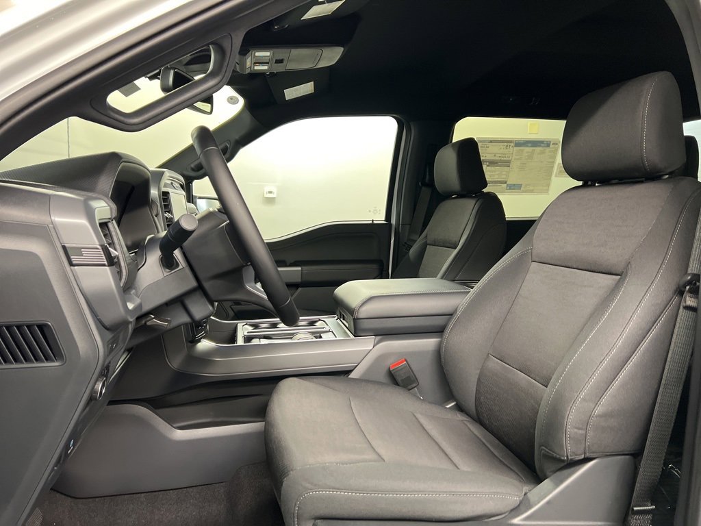New 2026 Ford F150 XLT w/ Equipment Group 302A MID image 27